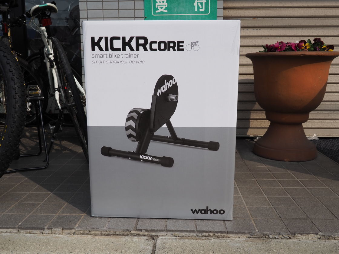 wahoo KICKR CORE 購入: 自転車好きのひとりごと